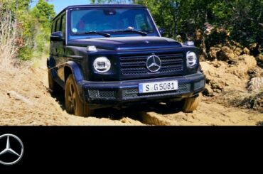 Mercedes-Benz G-Class (2018): Driving Through Mud With Jessi Combs