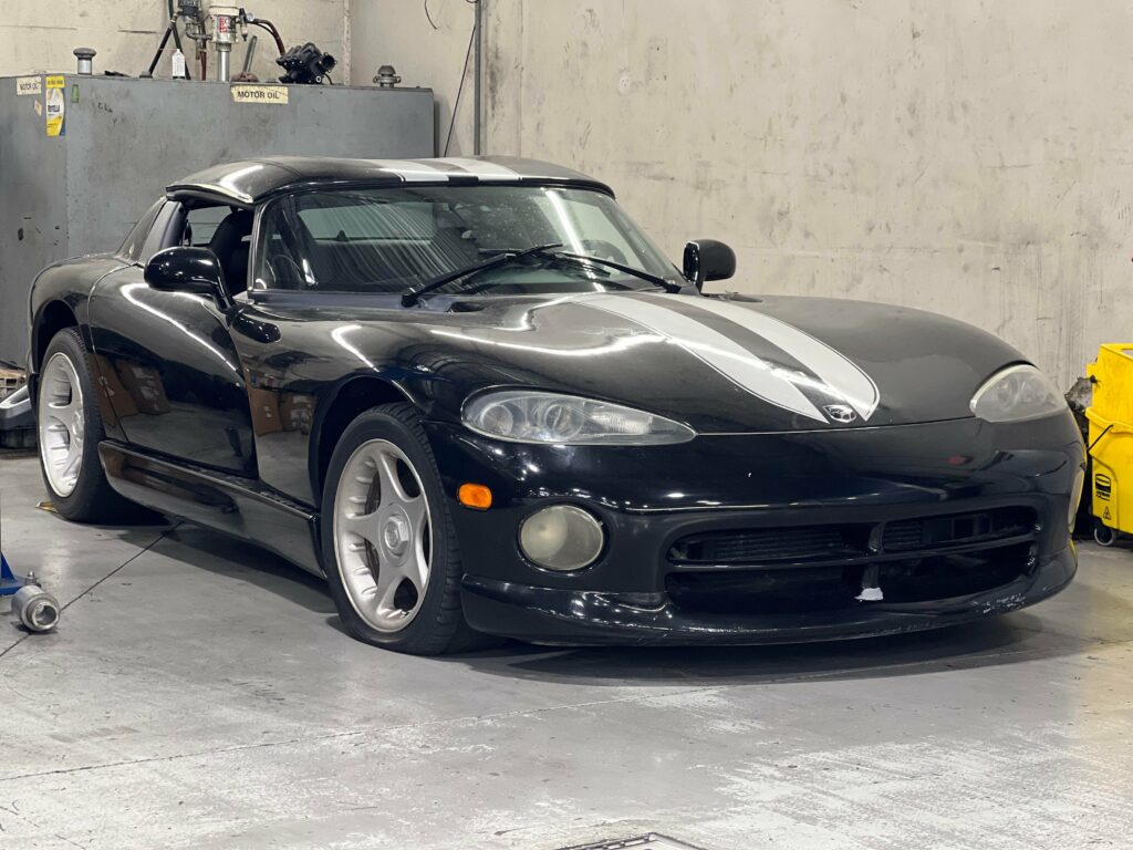 A sad gen 1 [dodge viper]. Last time car was registered was 2013.