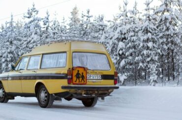 Volvo 145 Express as a village school bus - 7218 Express models were made 1969-1973, trying to replace the Volvo Duett, but failing to do so.