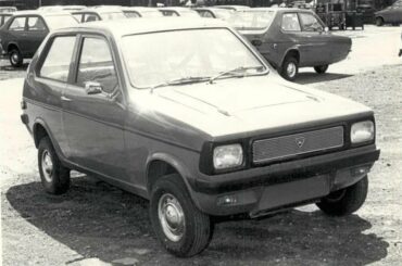 Reliant Kitten, the 4-wheeled version of the Robin