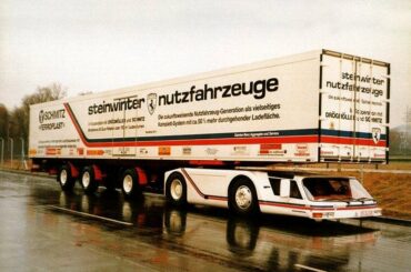 1983 Steinwinter Supercargo 2040, designed to tackle various truck-related issues such as size and fuel consumption by using this sleek low-slung design. The project was cancelled due to poor driver visibility, poor handling and an apparent lack of reliability.