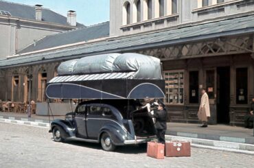 "gas bag" Chrysler modified to deal with gasoline shortages in 1940