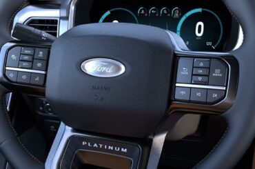 SYNC® 4 with Enhanced Voice Recognition and Connected Built-In Navigation