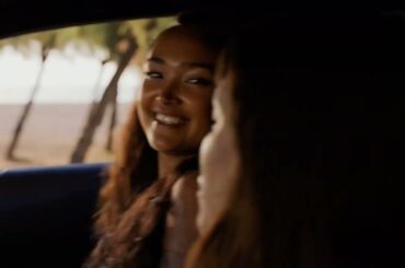 Discover the new Lexus UX Self-Charging Hybrid