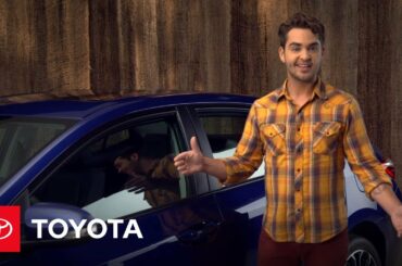 2014 Corolla How-To: Smart Key Locking & Unlocking | Toyota