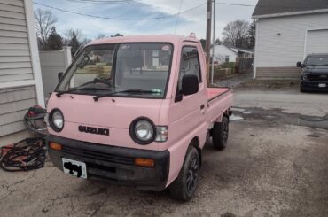 Customer brought this '96 Carry in for a paint job. My first time driving a right hand drive and the first one I've seen in the states.