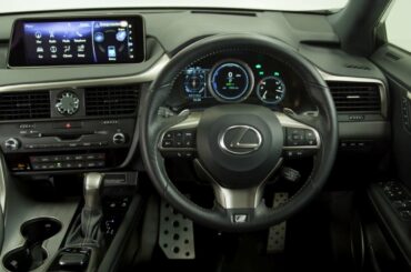 Lexus RX F Sport - Start Up