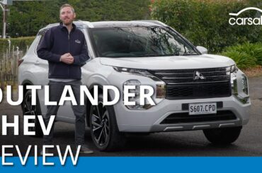 Mitsubishi Outlander Plug-in Hybrid EV 2022 Review