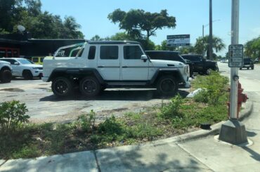 Geez… they actually found a way to waste more money on these 6-wheel idiot-trucks: start with a Mercedes!