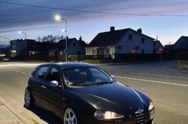 Shit ain’t that low, but it sits nice. I need to fix rear rubbing and I need to do something with front because I need more camber, overall looks kinda nice.