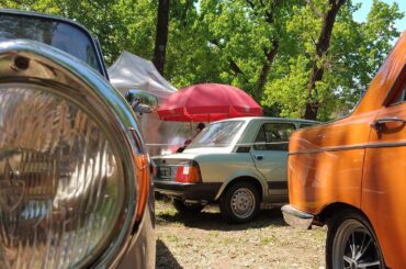 Hello! I am from Argentina and I share these photos that I MYSELF took at an Argentine classic car show 🇦🇷 ✨