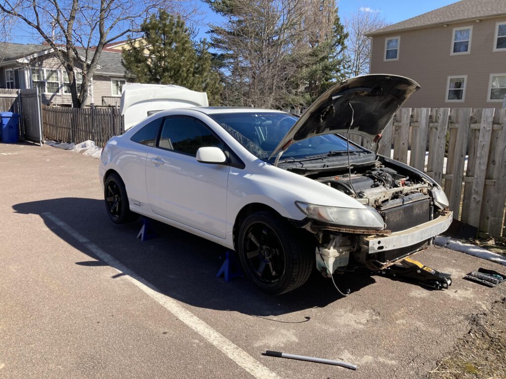 Planning on getting 9th gen si blades for my 8th gen should I be worried about any rubbing?