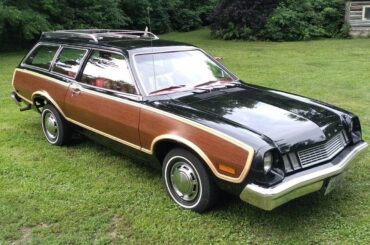 1977 Ford Pinto Squire . .