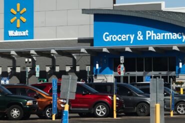 Walmart will add thousands of EV charging stations to stores by 2030