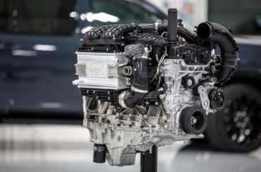 Stellantis Is Betting on Keeping Combustion Engines Alive With Massive E-Fuel Tests