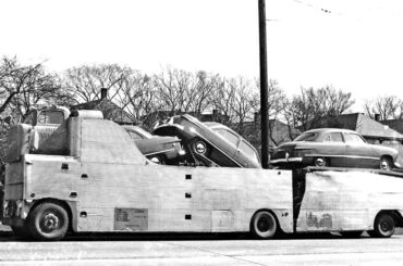 DeArco car hauler