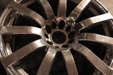 Hi found this rims on reddit ages ago and forgot the name can anyone tell me the name of them ? Please