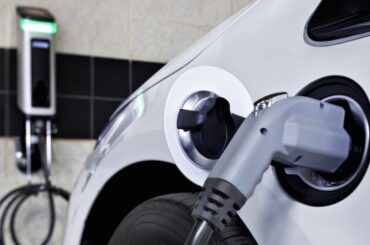 Another Record Broken: Q1 Electric Vehicle Sales Surpass 250,000, as EV Market Share in the U.S. Jumps to 7.2% of Total Sales - Cox Automotive Inc.