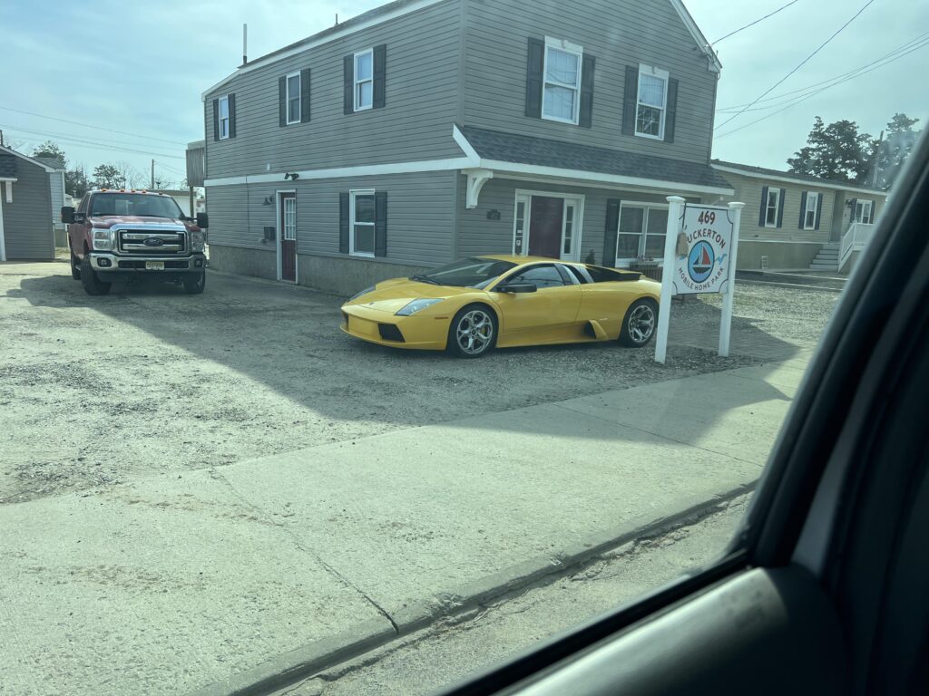 [Lamborghini Murciélago] at the trailer park