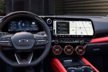 Google is bringing YouTube, Waze, and Zoom to cars with native Android software