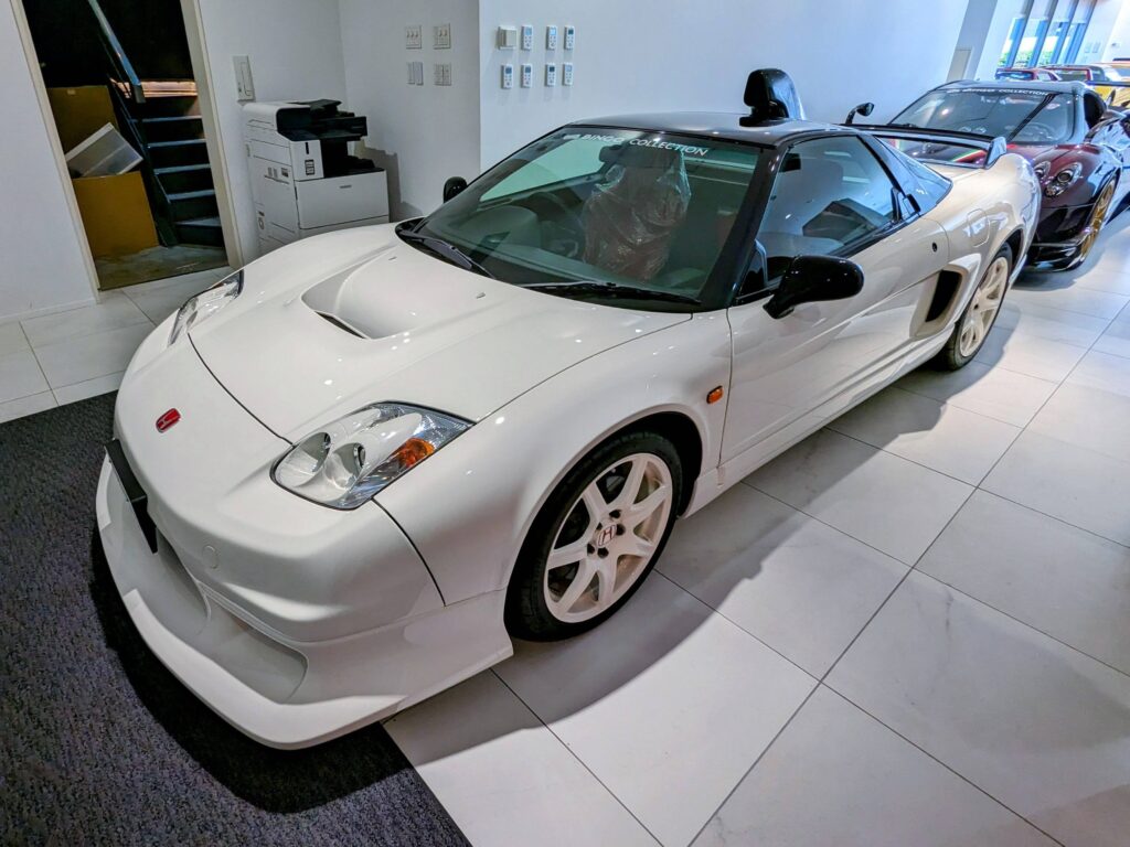 Ran across the one of one, genuine NSX-RGT in Tokyo.