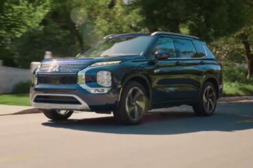 2023 Mitsubishi Motors Outlander Plug-in Hybrid SUV | S-AWC & Wards 10 Best Interiors