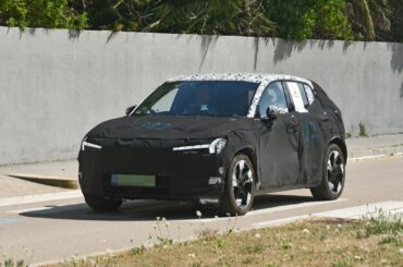 Volvo EX30 to offer two batteries, up to 298 miles of range