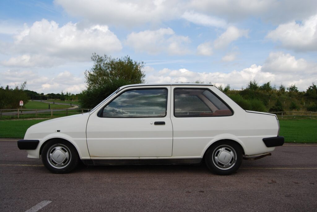 Austin Metro "notch back"