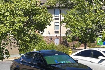 police love my tint ….i think🚔