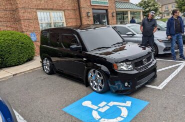 Honda Element with Rolls Royce rims