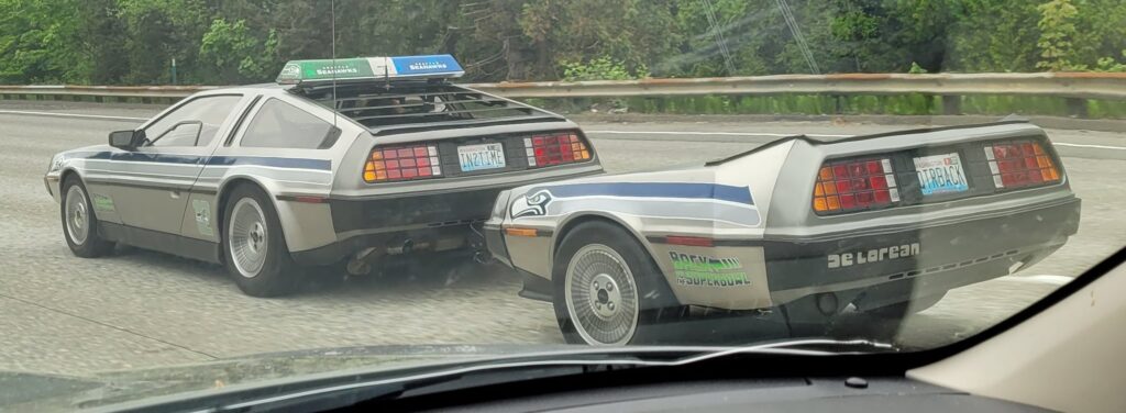 [DeLorean DMC-12] towing a 1/4 DeLorean