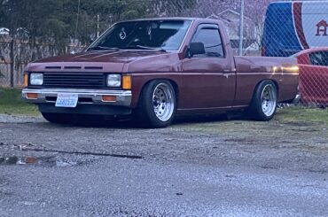 I figured my truck would be slightly appreciated here. 1987 Nissan D21. Daily driven in good ole Tacoma Washington