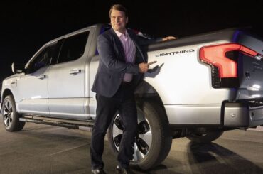 An auto CEO came very close to saying the right thing about heavy EV batteries