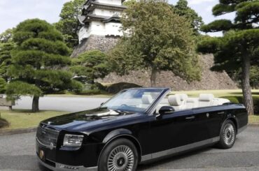 The Emperor of Japan's Toyota Century convertible