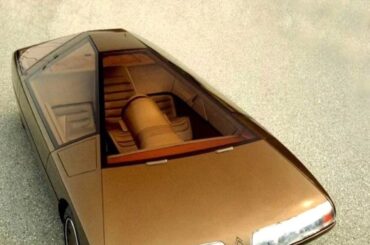 The Citroen Karin concept.