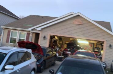 Got divorced….. but got to keep the house and the cars. Cityyy boyssssss