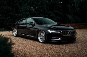 This S90 is so clean