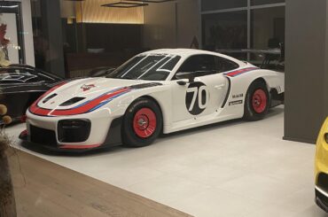 Porsche 935 [3024x4032]