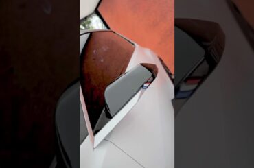 #Renault 5 knows how to dress up for a grand slam.what do you think?