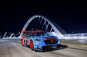 CR-V Hybrid Racer Reveal