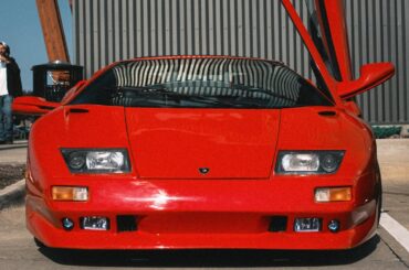 Lamborghini Diablo (with an LS swap and gated manual!)