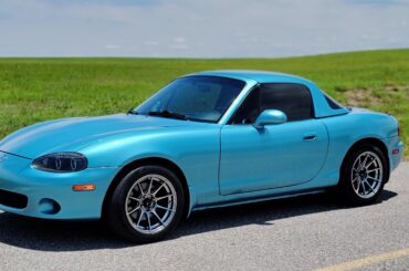 I think my '01 Mazda Miata still looks good all these years later [4000x2252]