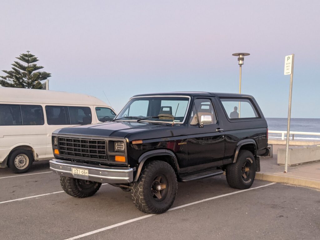 Ford Bronco in Australia (4033 X 3024)