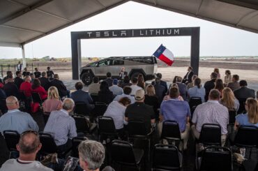 Electric vehicles appeal to conservative buyers sick of gas guzzlers | A few red counties in Texas are experiencing higher-than-average EV growth, as drivers tire of gas prices and chase the latest tech