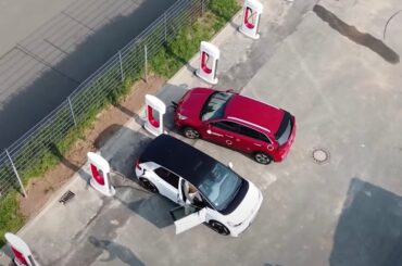 Volkswagen is in talks with Tesla to adopt NACS connector