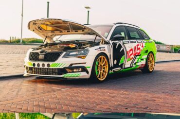 Škoda Superb Combi with 2.5 TFSI from RS3