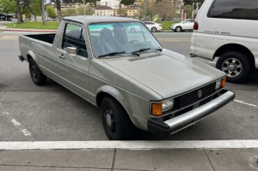 Here’s a very handsome boy [Volkswagen Pickup] I spotted in Oakland, CA