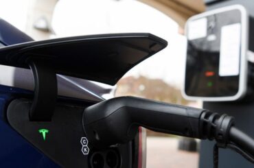 Texas to require state-backed charging stations to include Tesla plug