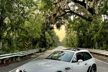 M Coupe down by the bayou. [2577x3116]