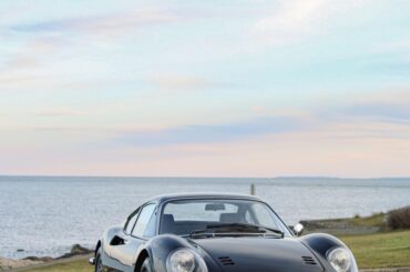 Dino 246 GT [3647 x 5472]
